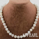 Wholesale Elegant 10Mm Natural White Round Moonstone Beaded Strand Necklace