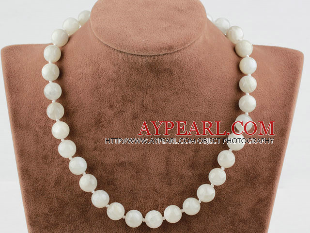 Beautiful 12Mm Natural White Round Moonstone Beaded Strand Necklace