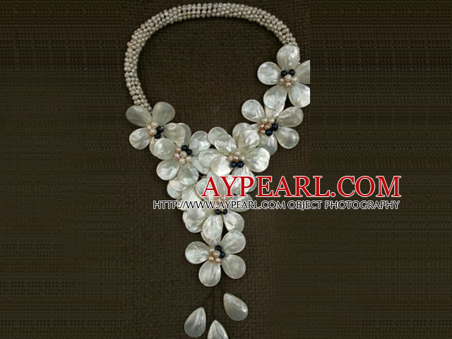 Fantastic Fashion Natural White Freshwater Pearl Shell Flower Statement Long Party Necklace