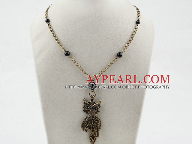 Vintage Style Black Agate and Owl Pendant Necklace with Bronze Chain