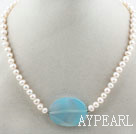 Hvit Freshwater Pearl og Big Blue Agate halskjede