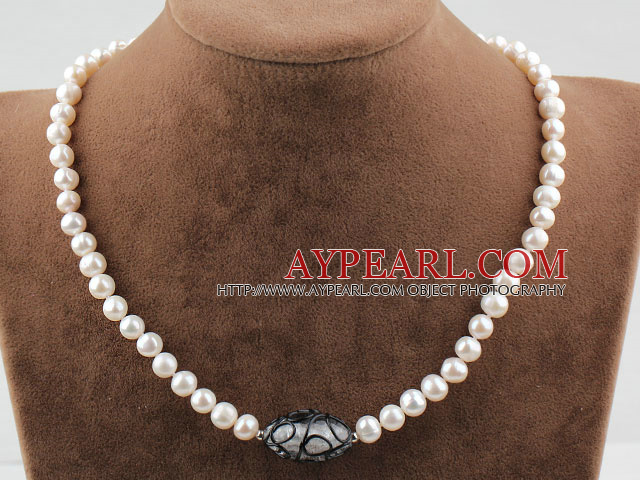 Single Strand 7-8mm Round White Freshwater Pearl and Black Colored Glaze Necklace