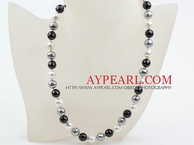 Clssic Conception 12mm à facettes ronde Blanc Noir et Gris perlé collier de coquillage