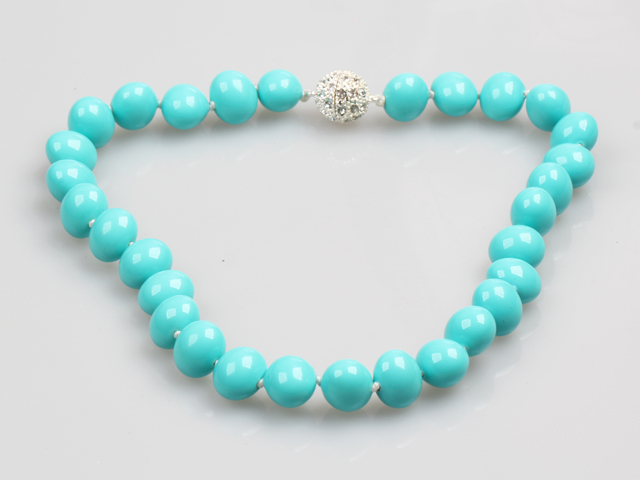 Enkel stil 18mm Sky Blue Color østerriksk krystall Cross anheng halskjede