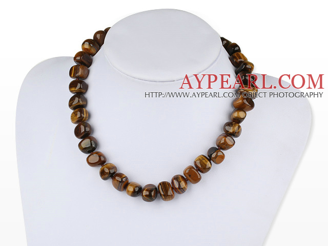 17 inches tiger's eye necklace with toggle clasp