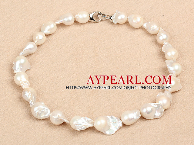 Classic Style Natural A Grade White Nuclear Pearl Party Necklace