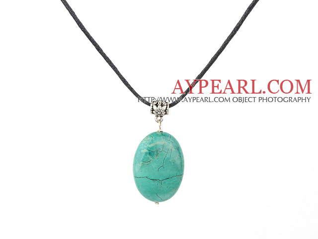 oval turquoise pendant with extendable chain