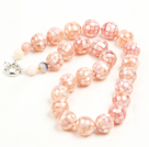 Beautiful Natural Pink Stitching Shell Necklace with Moonlight Clasp