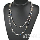 perle noire à long style necklace Collier de style