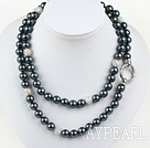 Long Style Round Gray Black Color Seashell Beaded Necklace with Rhinestone Beads