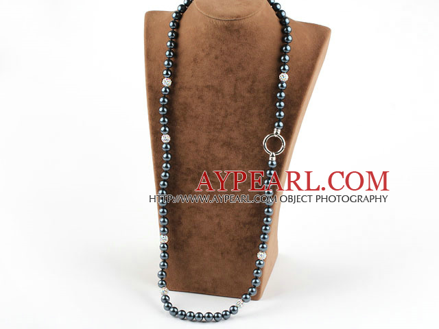 Lang stil Round Grå Svart farge Seashell Beaded halskjede med Rhinestone perler