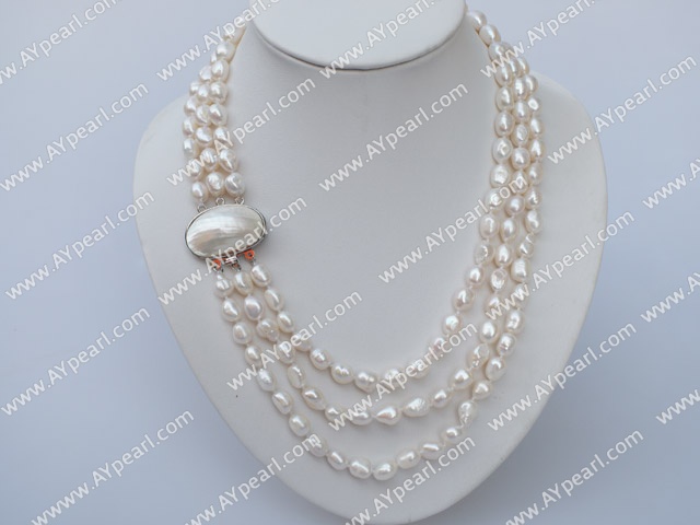 Popular Three Strand White Freshwater Pearl Necklace With Big White Pearl Metal Closure