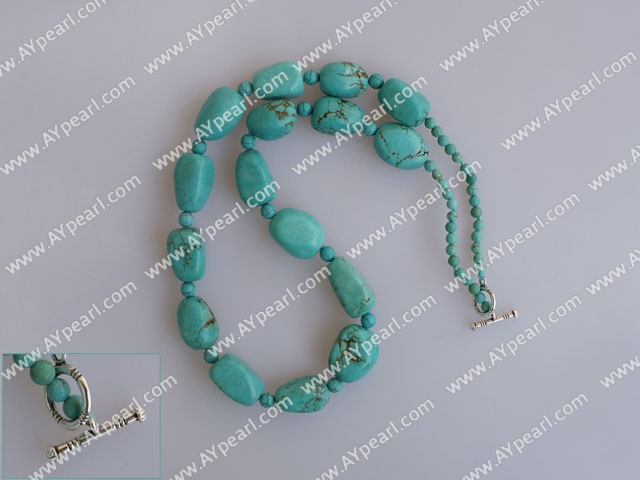 burst pattern turquoise necklace with toggle clasp