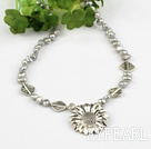 flower pendant necklace with λουλούδι κρεμαστό κόσμημα κολιέ με lobster clasp καρφίτσα αστακό