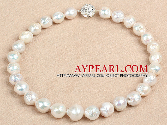 Elegant 14Mm Round White Seashell Beads Strand Necklace With Rhonestone Ball Magnetic Clasp