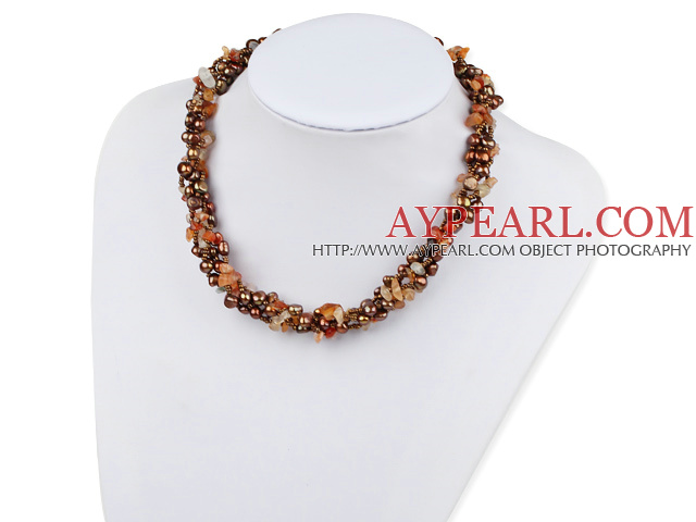 collier de perles d'agate