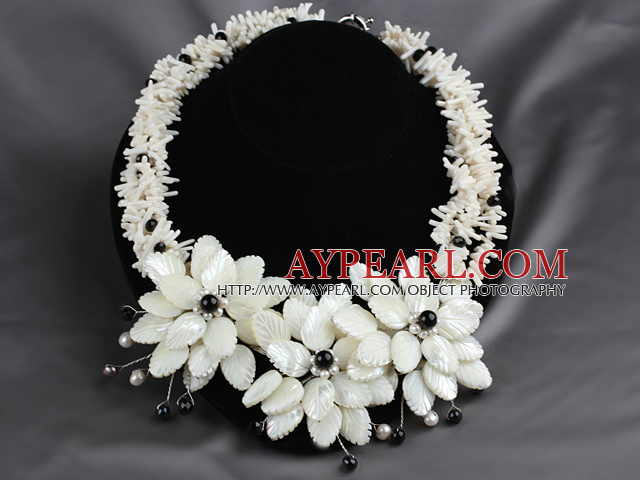 Elegant Style White Coral Chips and White Lip Shell and White Pearl Flower Party Necklace