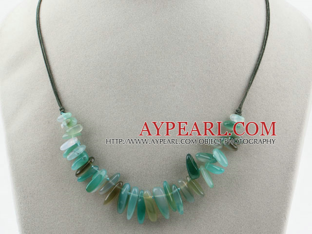 Simple Style Grön Agate Halsband med Karbinlås