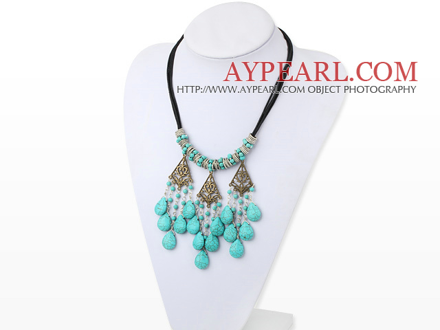 collier de turquoises