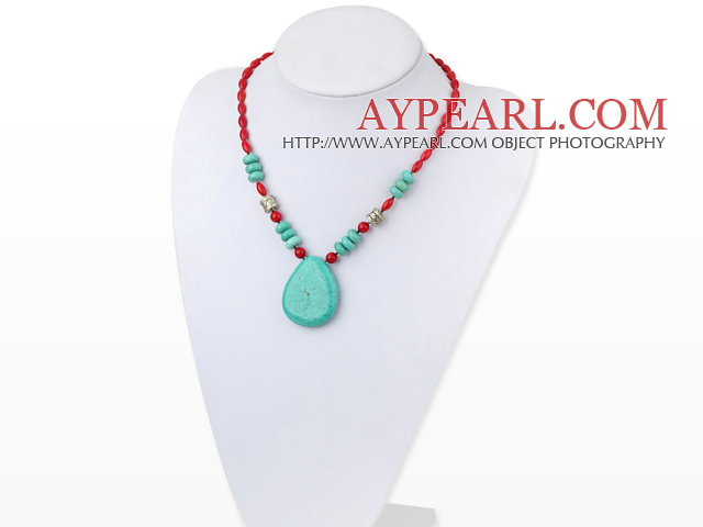 collier de turquoises de corail