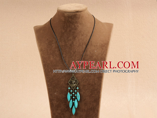 Simple Vintage Style Chandelier Shape Eye Shape Turquoise Tassel Pendant Necklace With Black Leather