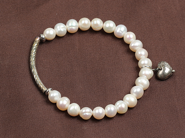 Simple style élégant blanc naturel perles d'eau douce élastique / Bracelet extensible Avec tube et Charm Coeur