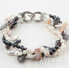 Trois volets Noir et Blanc Bracelet de perles Biwa avec fermoir en forme de coeur