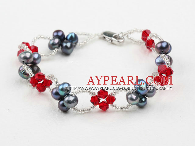 Perles d'eau douce noire et bracelet de cristal rouge