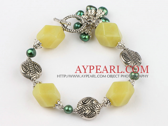 pearl and lemon jage bracelet with toggle clasp 