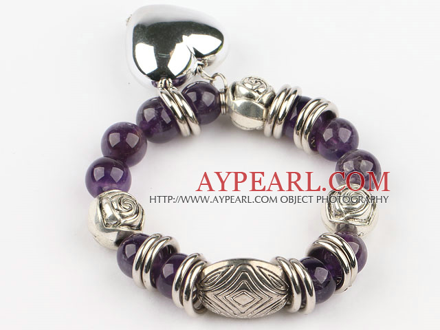 bracelet with heart charm brăţară cu un farmec inima