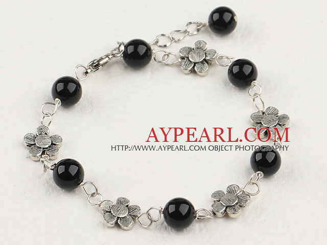 Beautiful 8Mm Black Agate And Flower Charm Bracelet With Extendable Chain