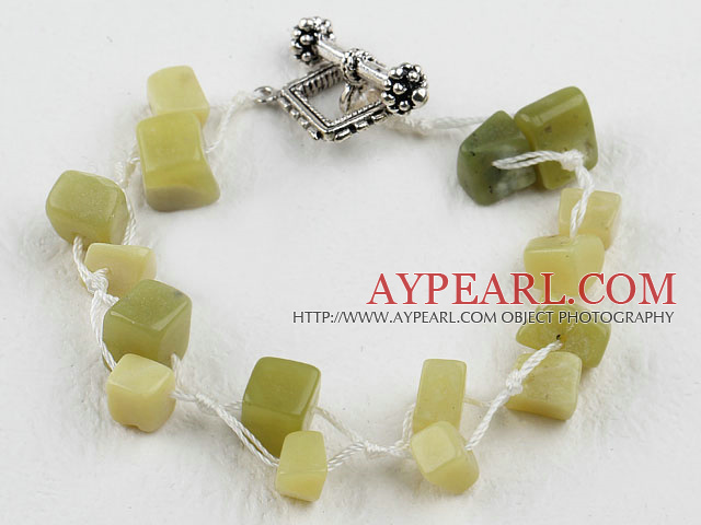 7.5 inches South Korea jade beaded bracelet