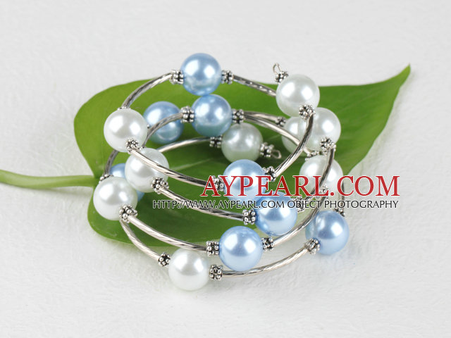 7,5 pouces bleu clair et blanc perles de coquillage 12mm Bracelet envelopper