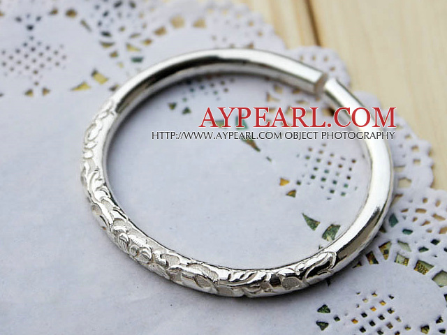 Handmade 999 Sterling Silver Bangle Bracelet (Flower Pattern Style)