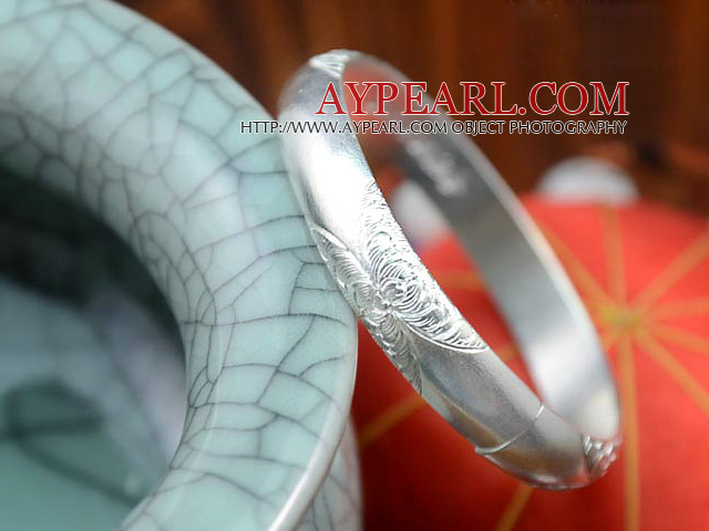 Bold Style Handmade 999 Sterling Silver Bangle with Flower Pattern