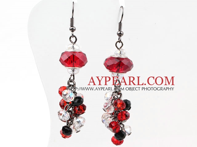 Boucles d'oreilles assorties cristal rouge et noir et transparent