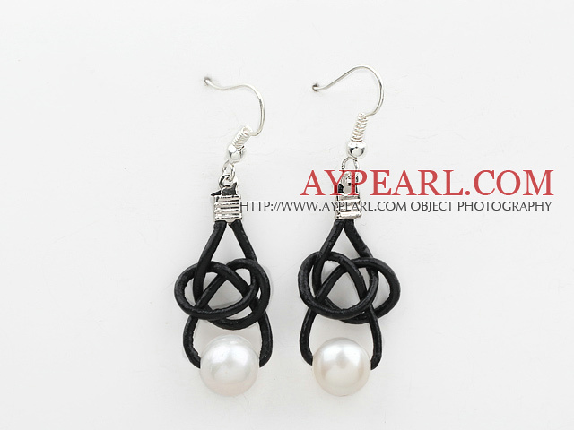 Simple Design Natural White Freshwater Pearl Earrings with Black Leather Cord