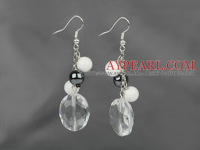 Dangle Stil Clear Crystal og Tungsten Steel Stone og hvitt porselen Stone øredobber