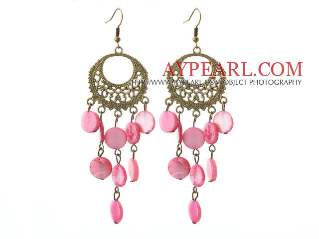 Vintage Style Round Shape Accessory and Flat Round Peach Pink Shell Long Earrings