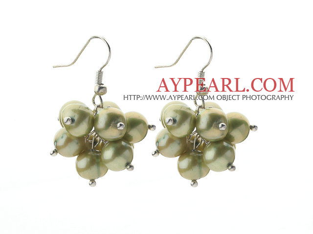 Eté 2013 Nouveau design 8-9mm vert olive perle boucles d'oreilles en grappe