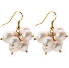 2013 Summer New Design 8-9mm A Grade White Pearl Cluster Earrings
