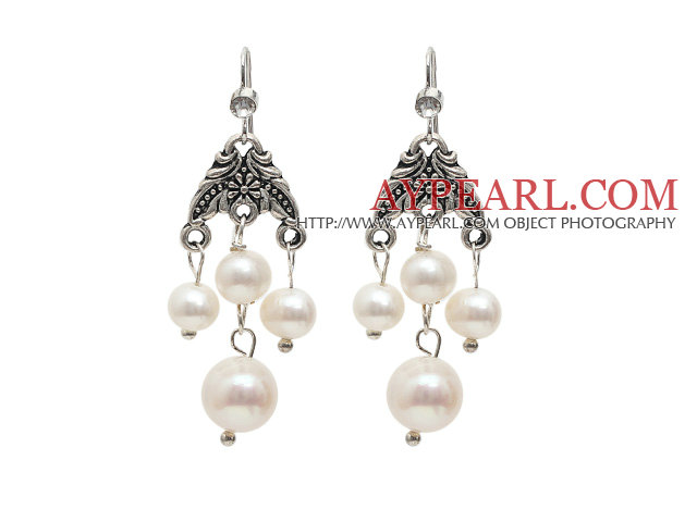 Fashion Style Natural White Freshwater Pearl Chandelier Örhängen