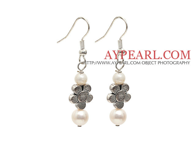 Dingle stil Natural White Ferskvann Pearl lange øredobber med Tibet Silver Flower Tilbehør