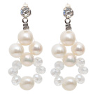 Mote Stil Natural White Freshwater Pearl og Clear Crystal Stud øredobber