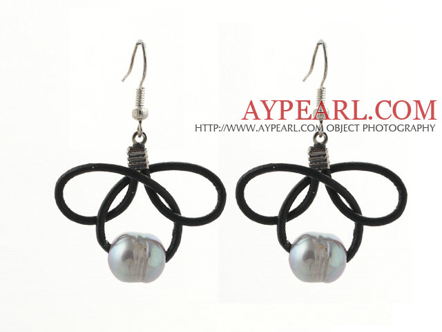 Fashion Style 10-11mm Gray Freshwater Pearl and Black Leather Earrings