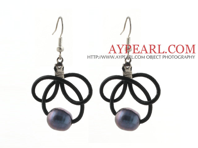 Fashion Style 10-11mm Black Freshwater Pearl Black Leather Earrings