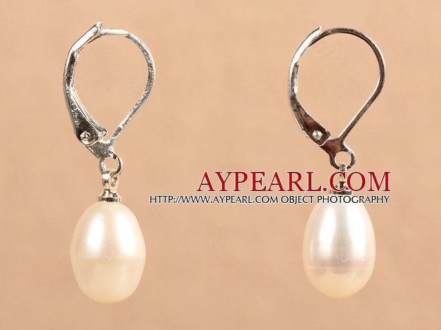 Popular Elegant Natural Drop Shape White Freshwater Pearl Earrings With Lever Back Hook