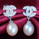 Longue chaîne simple balançant Natural Style perles d'eau douce et ronde gris perles de coquillage Boucles d'oreilles Puces