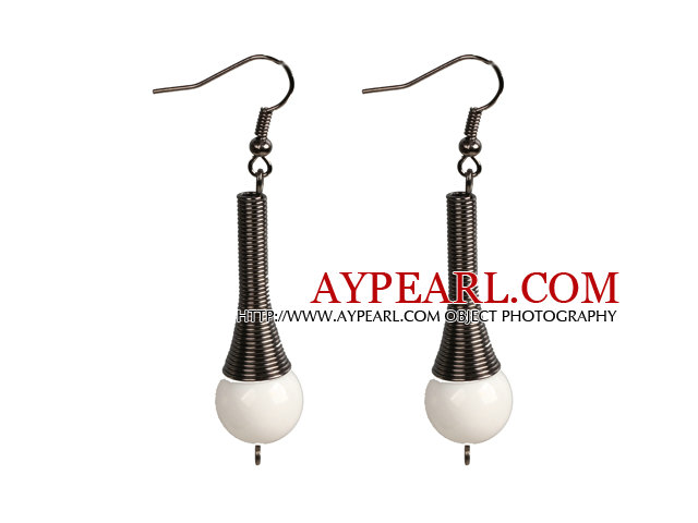 Vintage Style Simple White Sea Shell Beads Dangle Earrings
