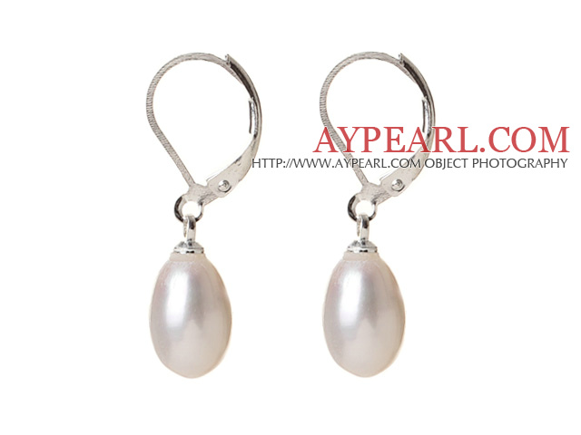 Elegant Natural Drop Shape Vit Sötvatten Pearl Örhängen med Lever Tillbaka Hook